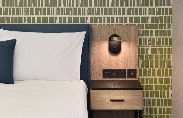 Light Travel Twin Beds (150x200cm) - Accessible Design Heartwarming Room