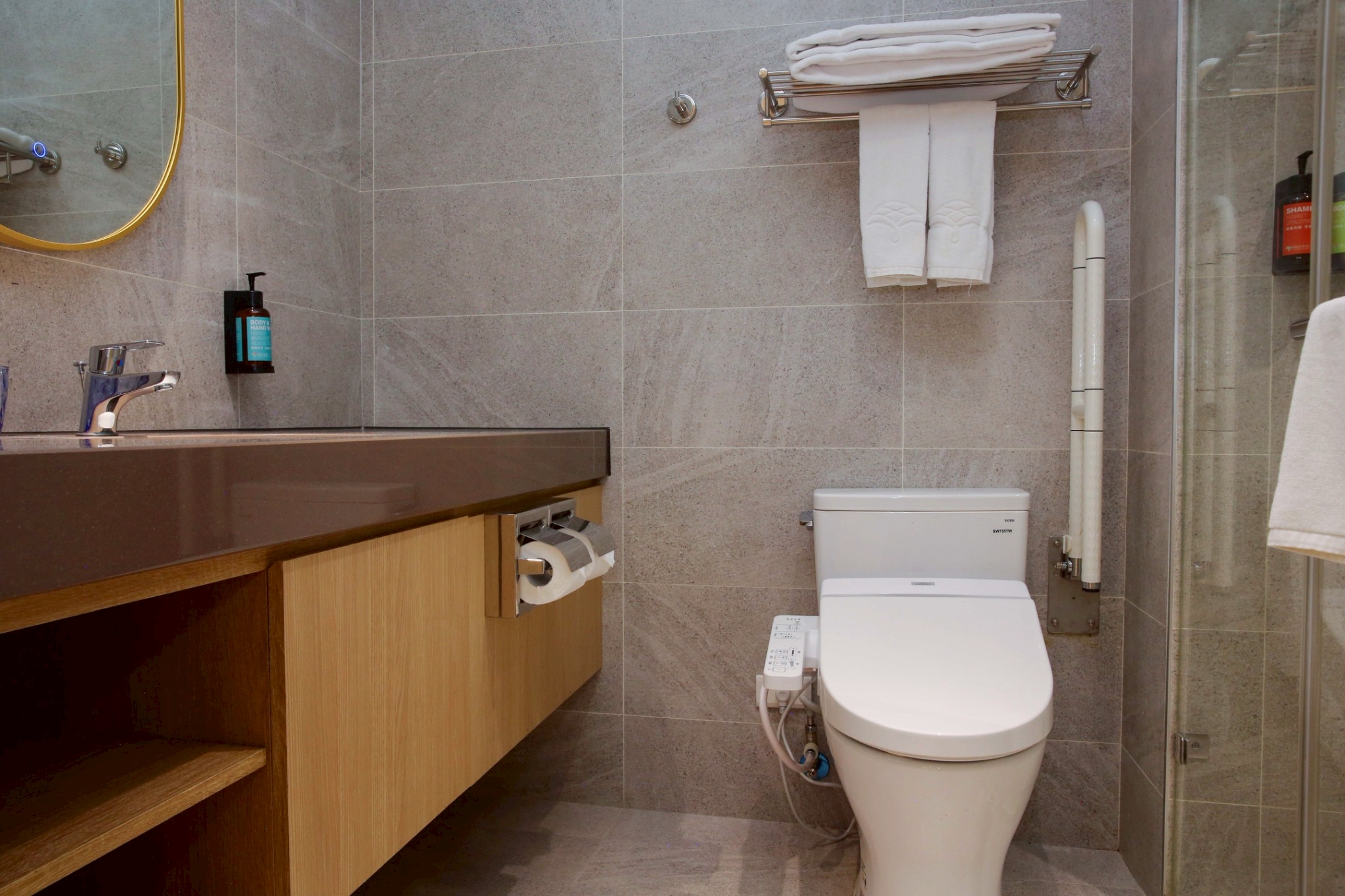 享旅套房一房兩廳