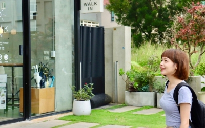 Walk in Cafe