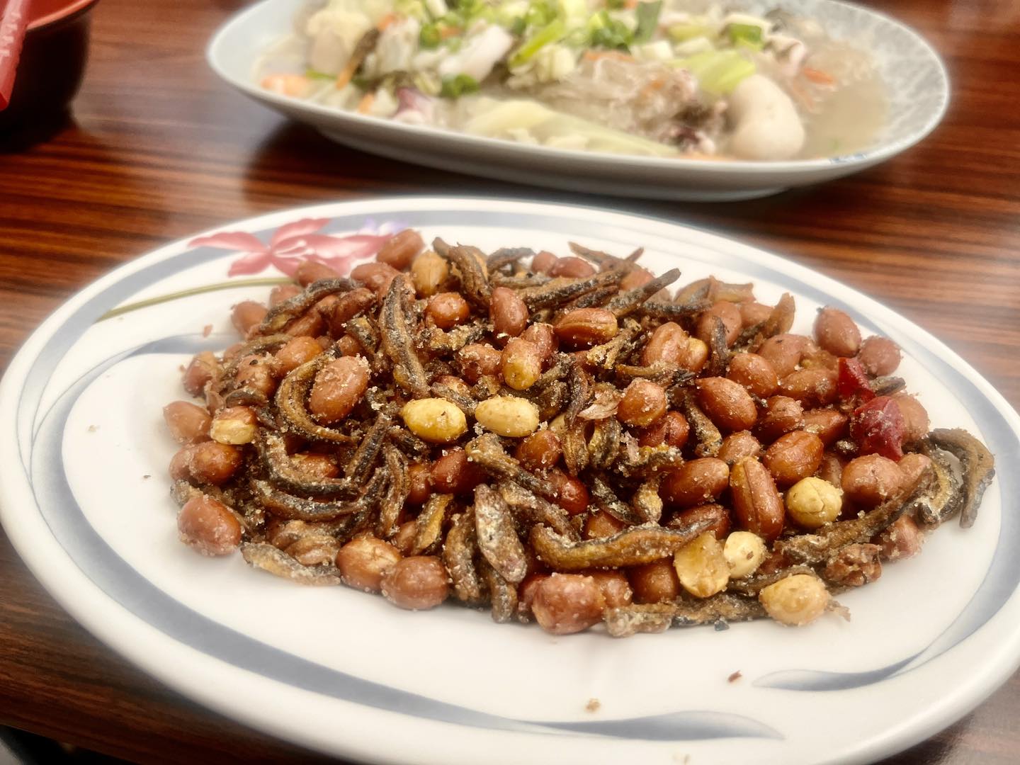 日曬丁香魚乾