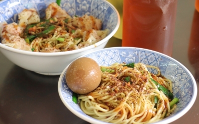阿婆慢慢麵