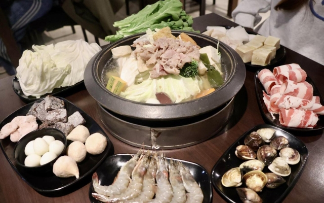 嘉義老牌石頭火鍋