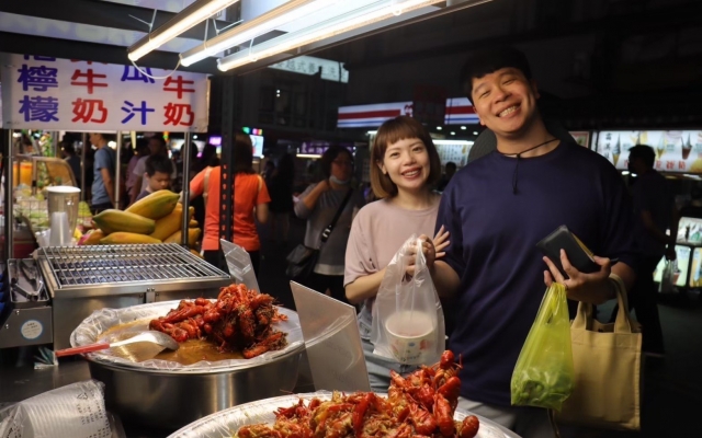六合夜市