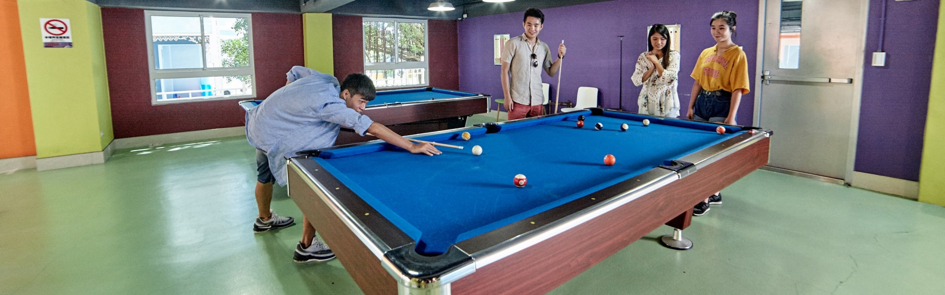 Ping pong table, billiard table