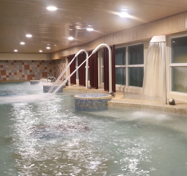 室內SPA水療館