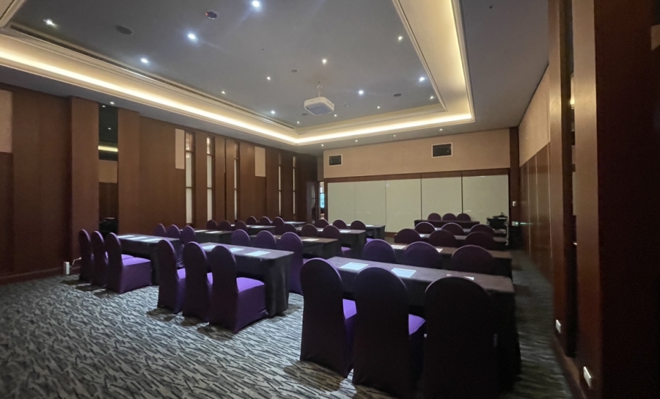 薔薇廳教室型(36位)-6