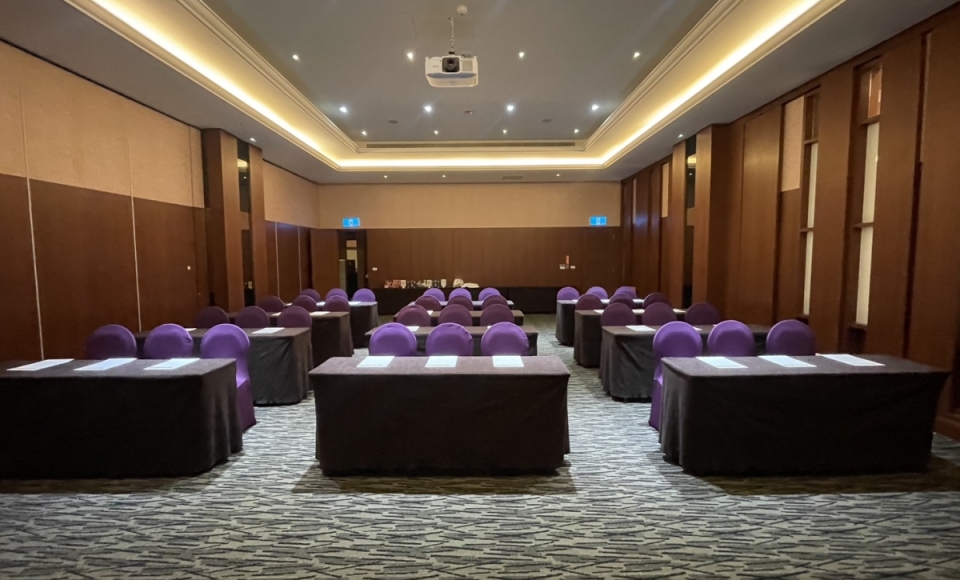 薔薇廳教室型(36位)-1