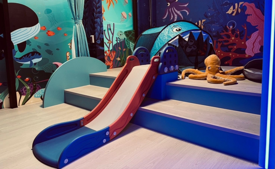 KidsFantasyIsland Room