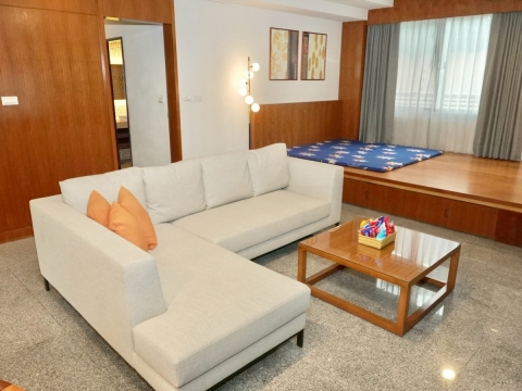 LINE_ALBUM_20251128墾丁半山嶼客房新設定+野餐籃_251129_67