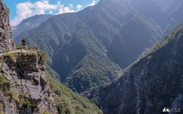 Zhuilu Cliffs