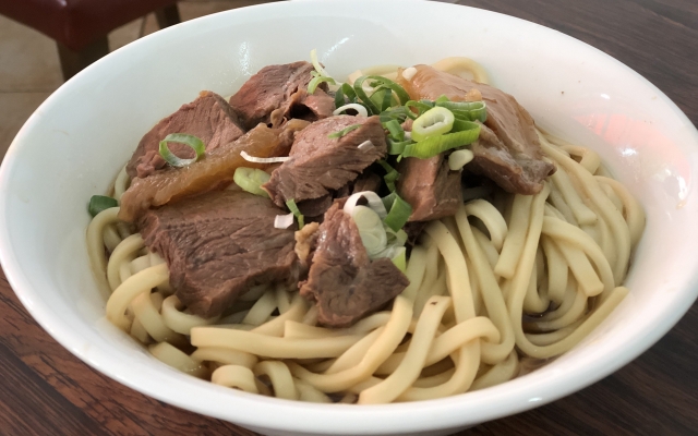 銘邦港園牛肉麵