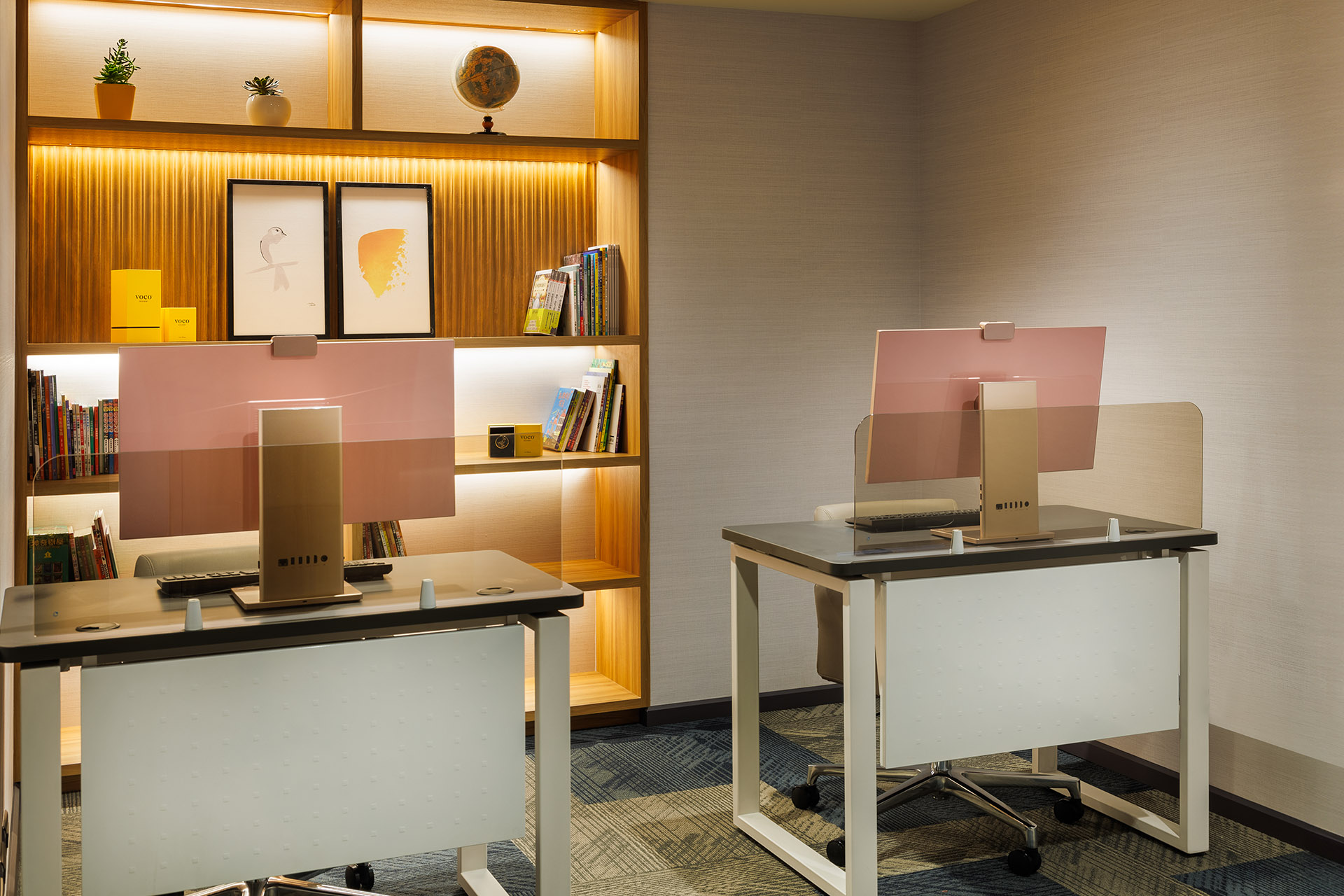 voco Chiayi-facility-business center-2