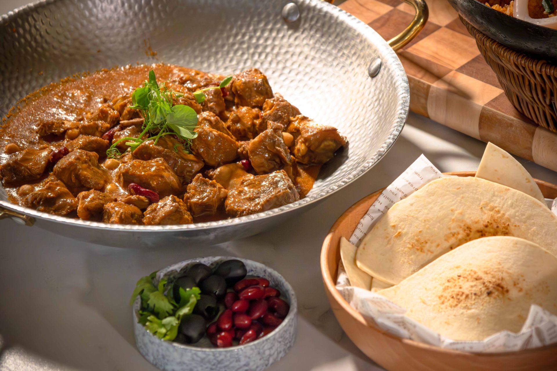 550A4910-已增強-NR_0 (2) 550A4910-已增強-NR_0 (2)