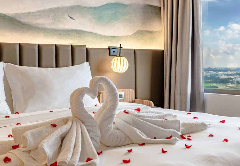 浪漫微醺，愛我久久 情人節住房專案｜嘉義福容voco酒店