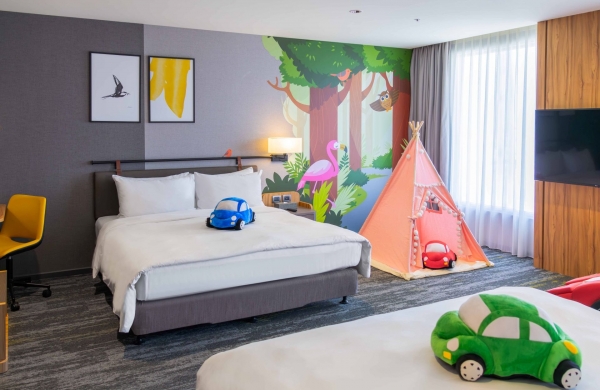 2 King 2 Single Grand